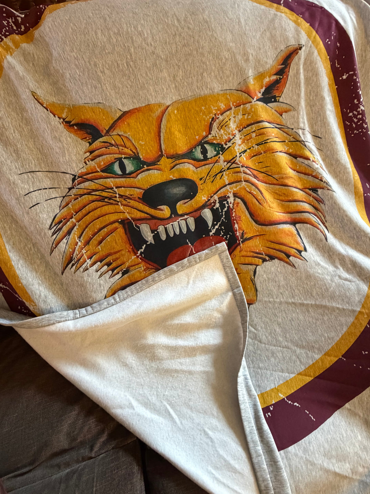 Kalida Stadium Fleece Sweatshirt Blanket