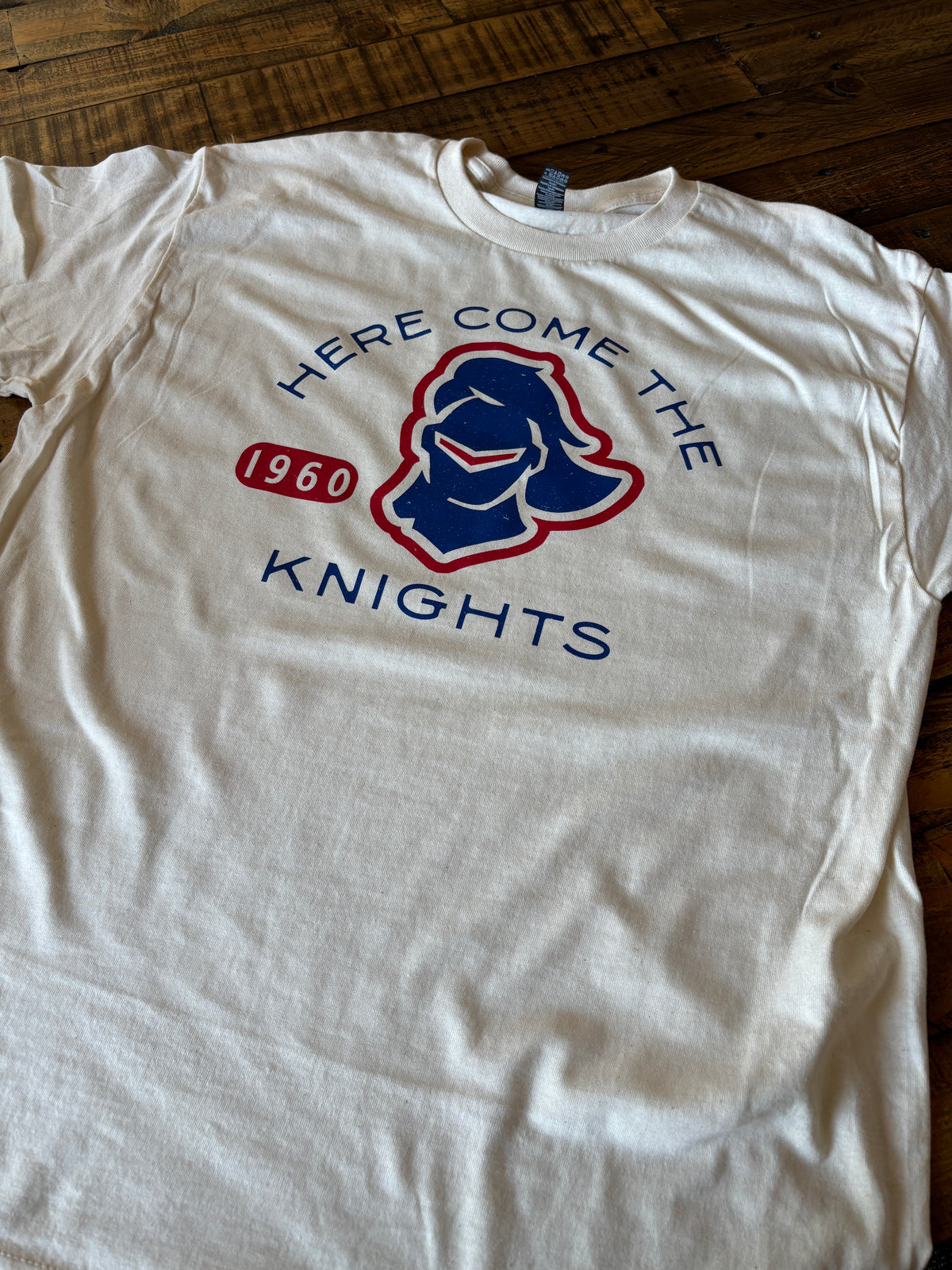 Crestview Vintage T-Shirt (L)